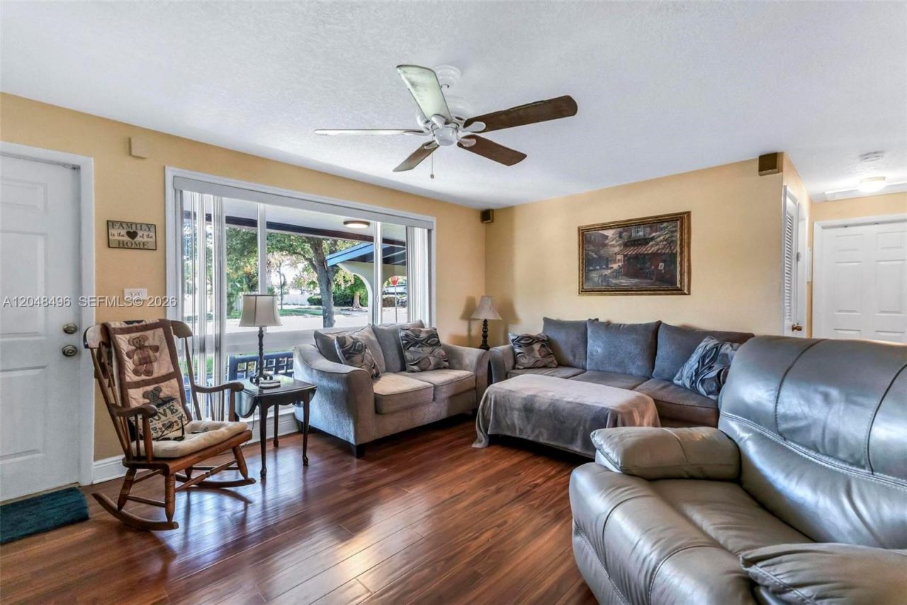 6500 Fletcher St , Hollywood, FL 33023 Photo