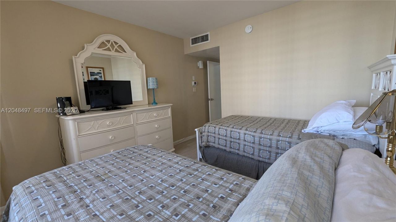 5161 Collins Ave, Unit 602, Miami Beach, FL 33140 Photo