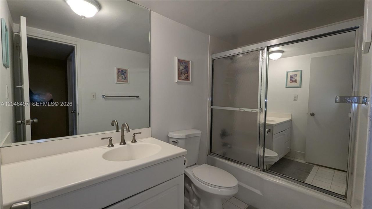 5161 Collins Ave, Unit 602, Miami Beach, FL 33140 Photo