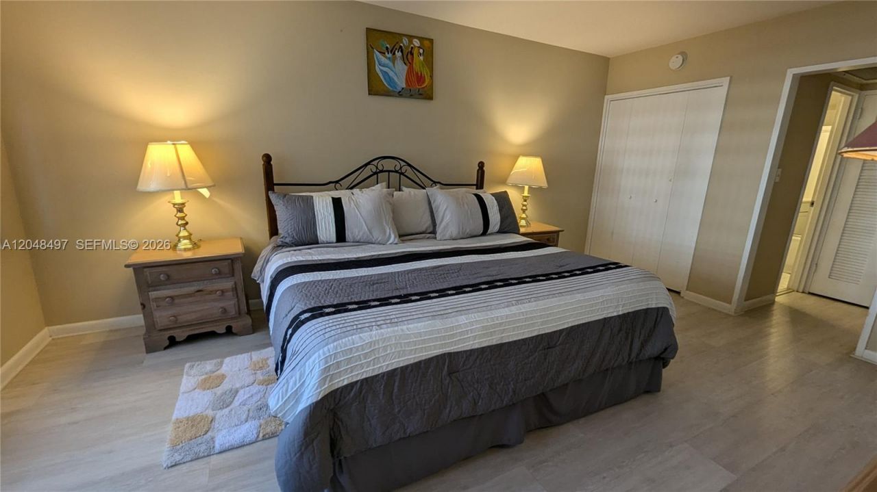 5161 Collins Ave, Unit 602, Miami Beach, FL 33140 Photo