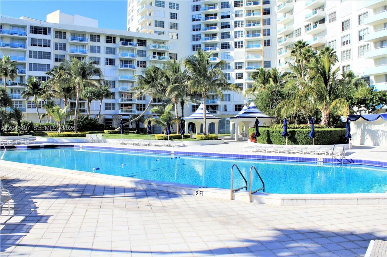 5161 Collins Ave, Unit 602, Miami Beach, FL 33140 Photo