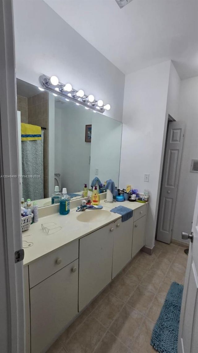 2720 NE 3rd Dr , Unit 102, Homestead, FL 33033 Photo