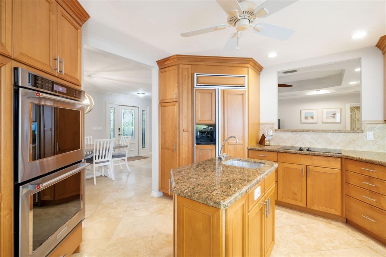 565 Commonwealth Place, Sarasota, FL 34242 Photo