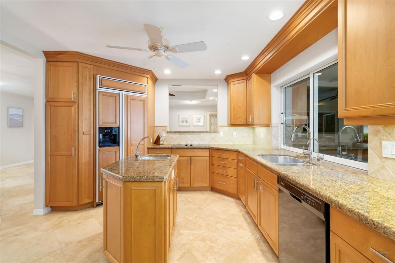 565 Commonwealth Place, Sarasota, FL 34242 Photo