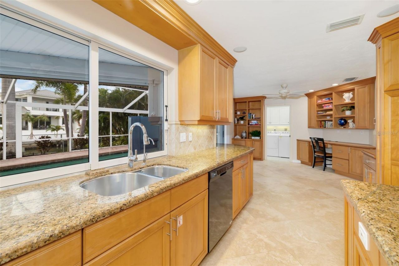 565 Commonwealth Place, Sarasota, FL 34242 Photo