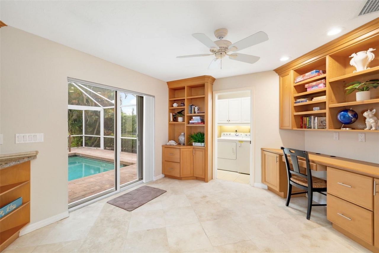 565 Commonwealth Place, Sarasota, FL 34242 Photo