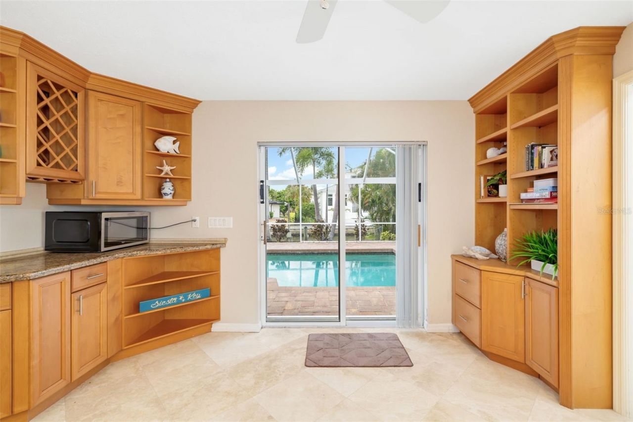 565 Commonwealth Place, Sarasota, FL 34242 Photo