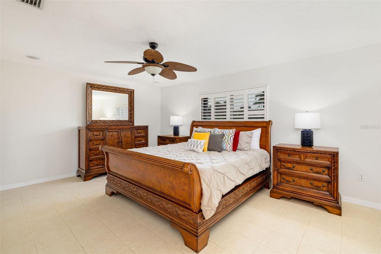 565 Commonwealth Place, Sarasota, FL 34242 Photo