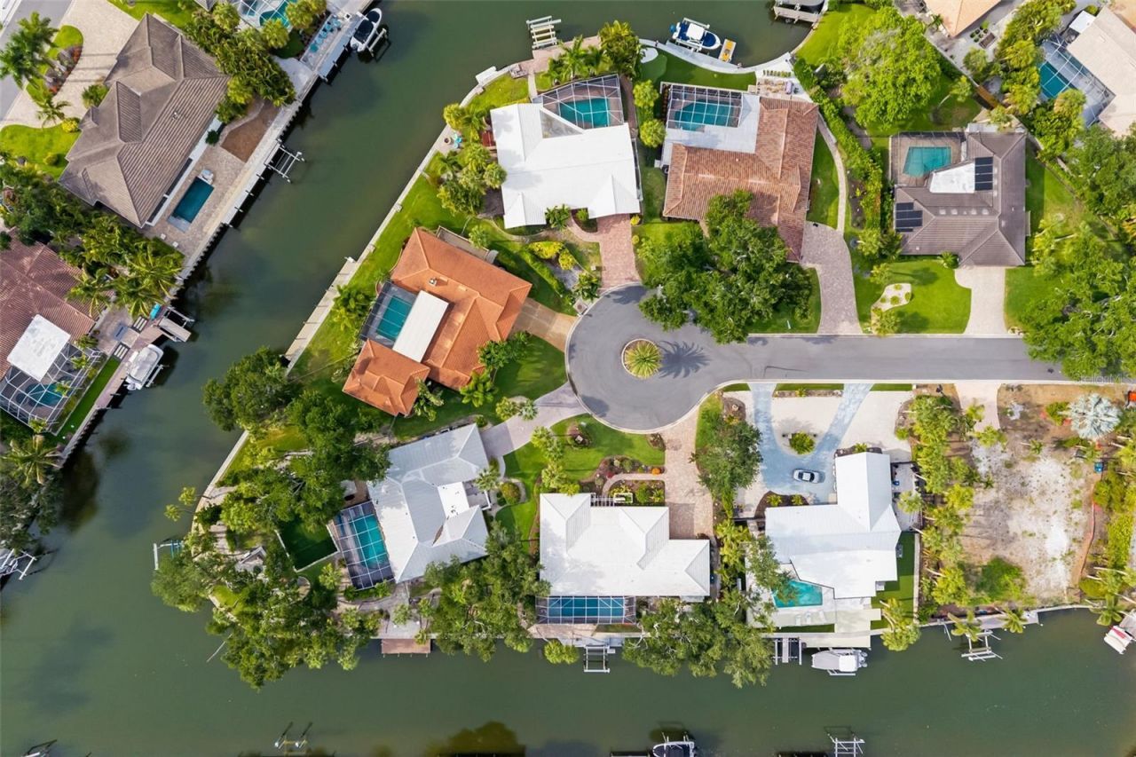 565 Commonwealth Place, Sarasota, FL 34242 Photo