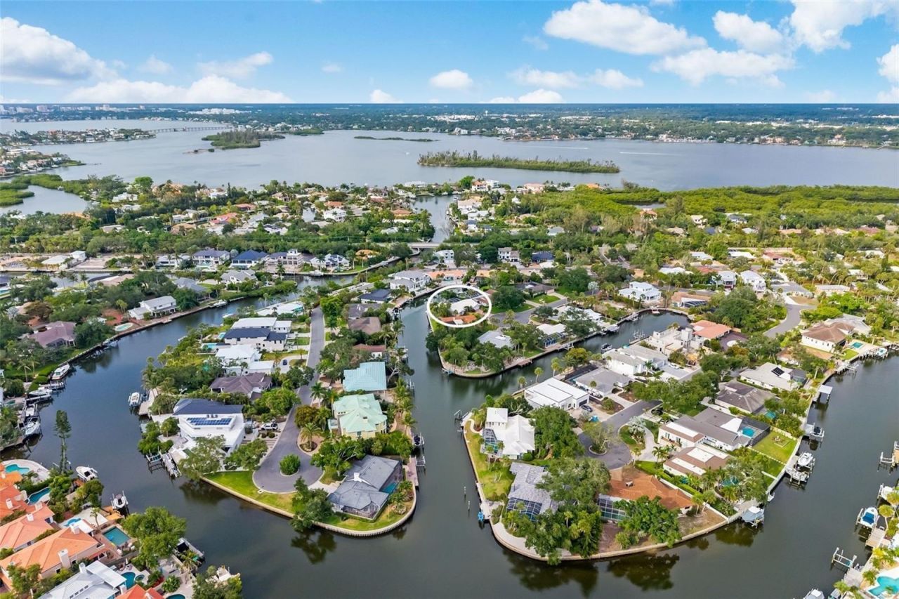 565 Commonwealth Place, Sarasota, FL 34242 Photo