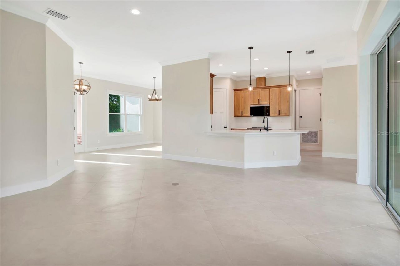17605 Ninth Street , Montverde, FL 34756 Photo