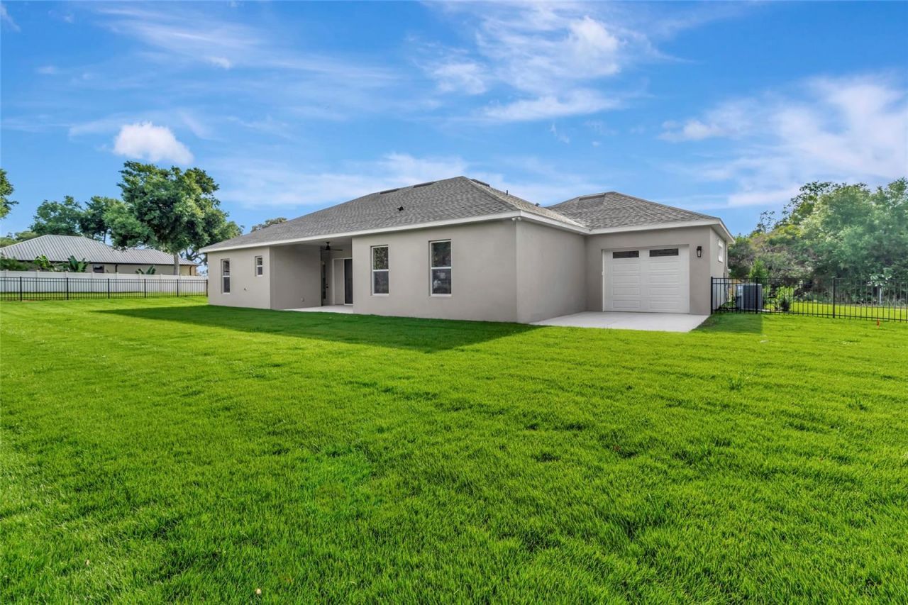 17605 Ninth Street , Montverde, FL 34756 Photo