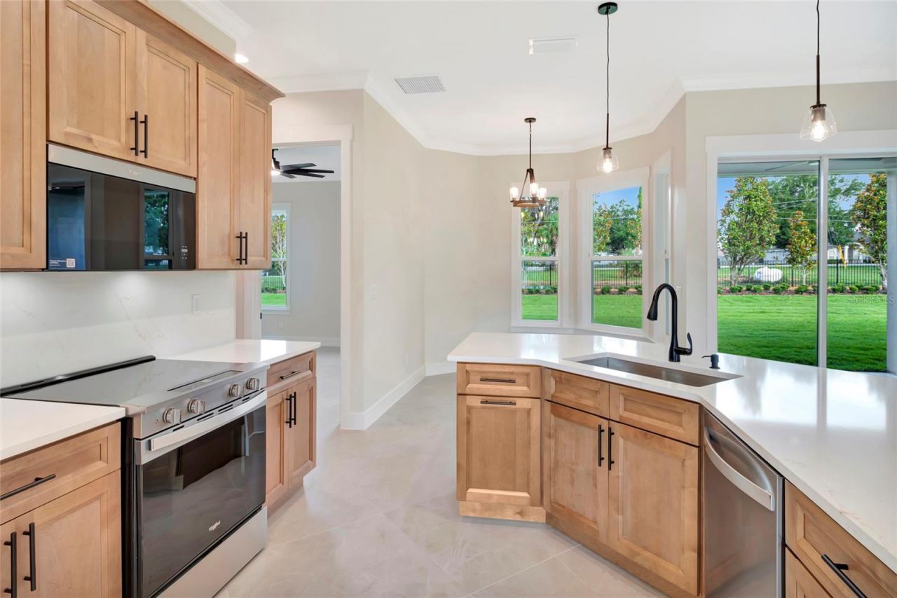 17605 Ninth Street , Montverde, FL 34756 Photo