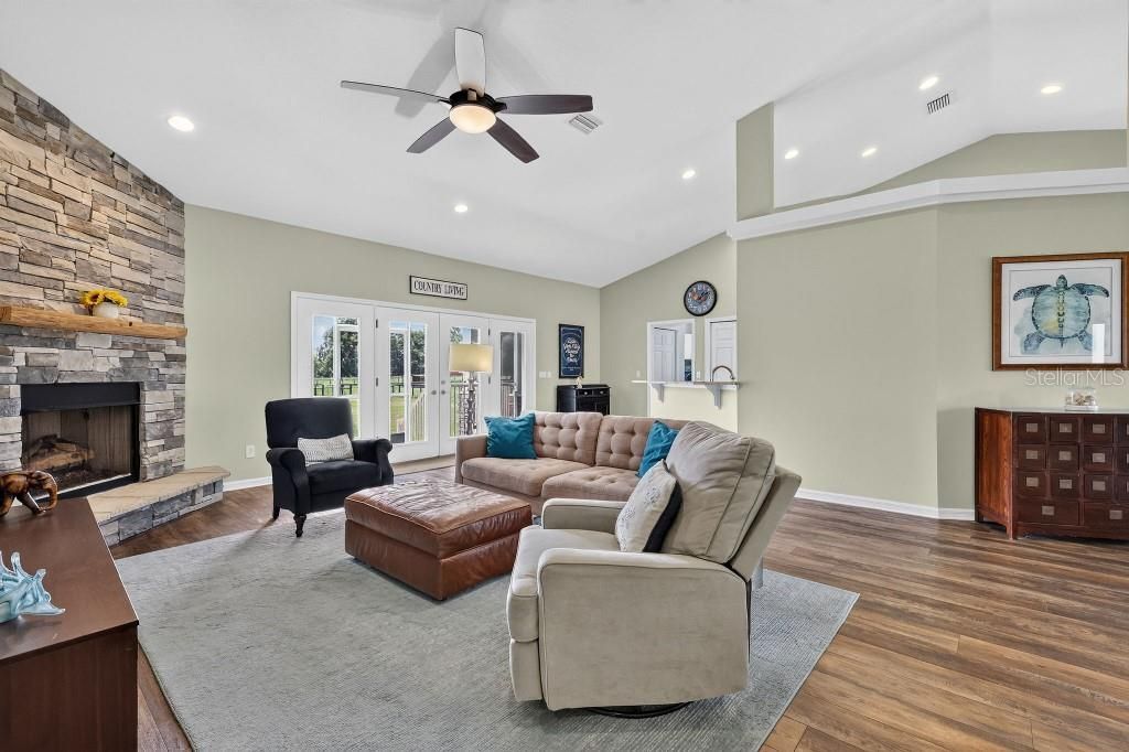 2556 NE 120th Street, Anthony, FL 32617 Photo