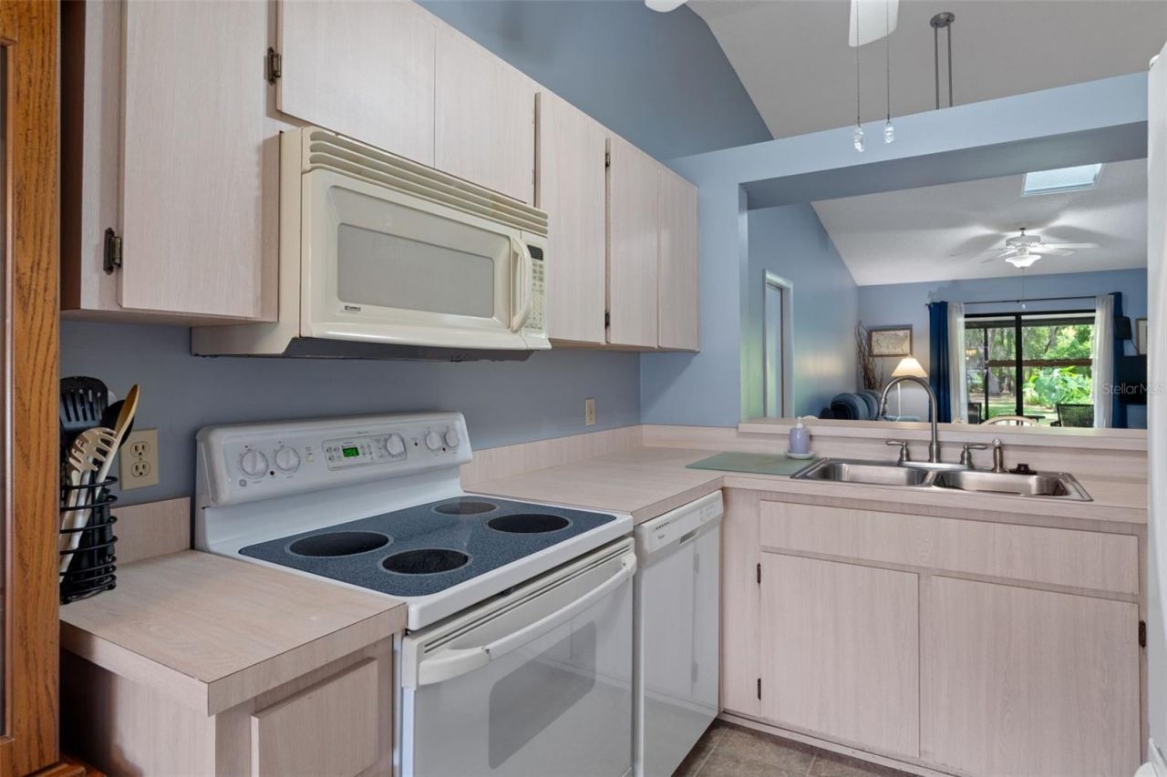 655 Whispering Pines Boulevard, Inverness, FL 34453 Photo