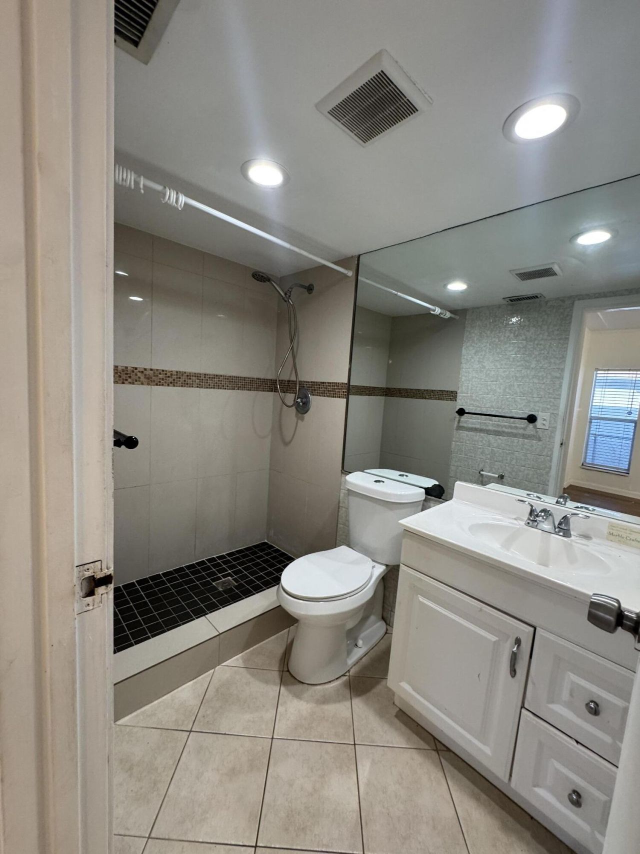 7816 NW 70th Terrace, Tamarac, FL 33321 Photo