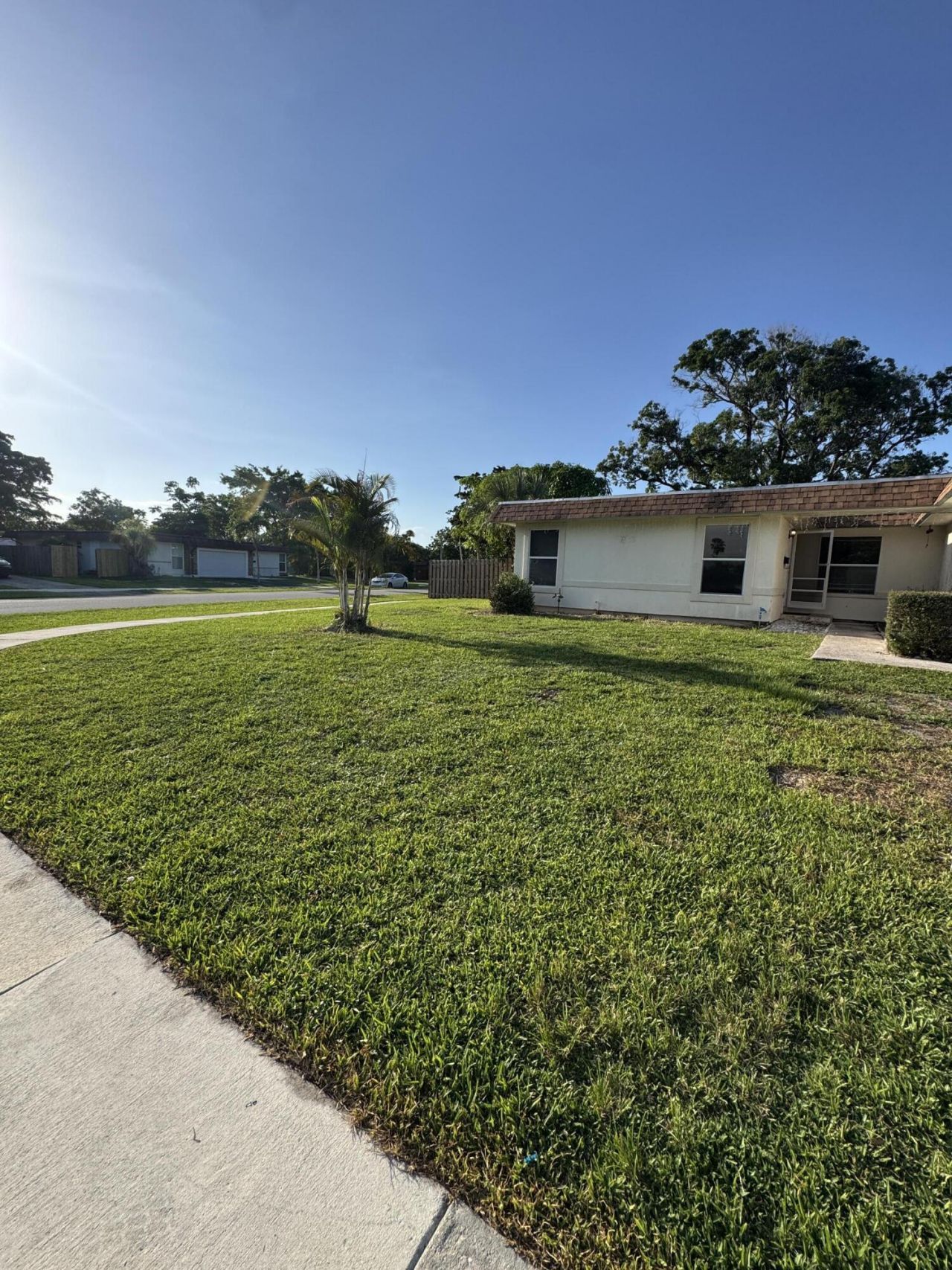 7816 NW 70th Terrace, Tamarac, FL 33321 Photo