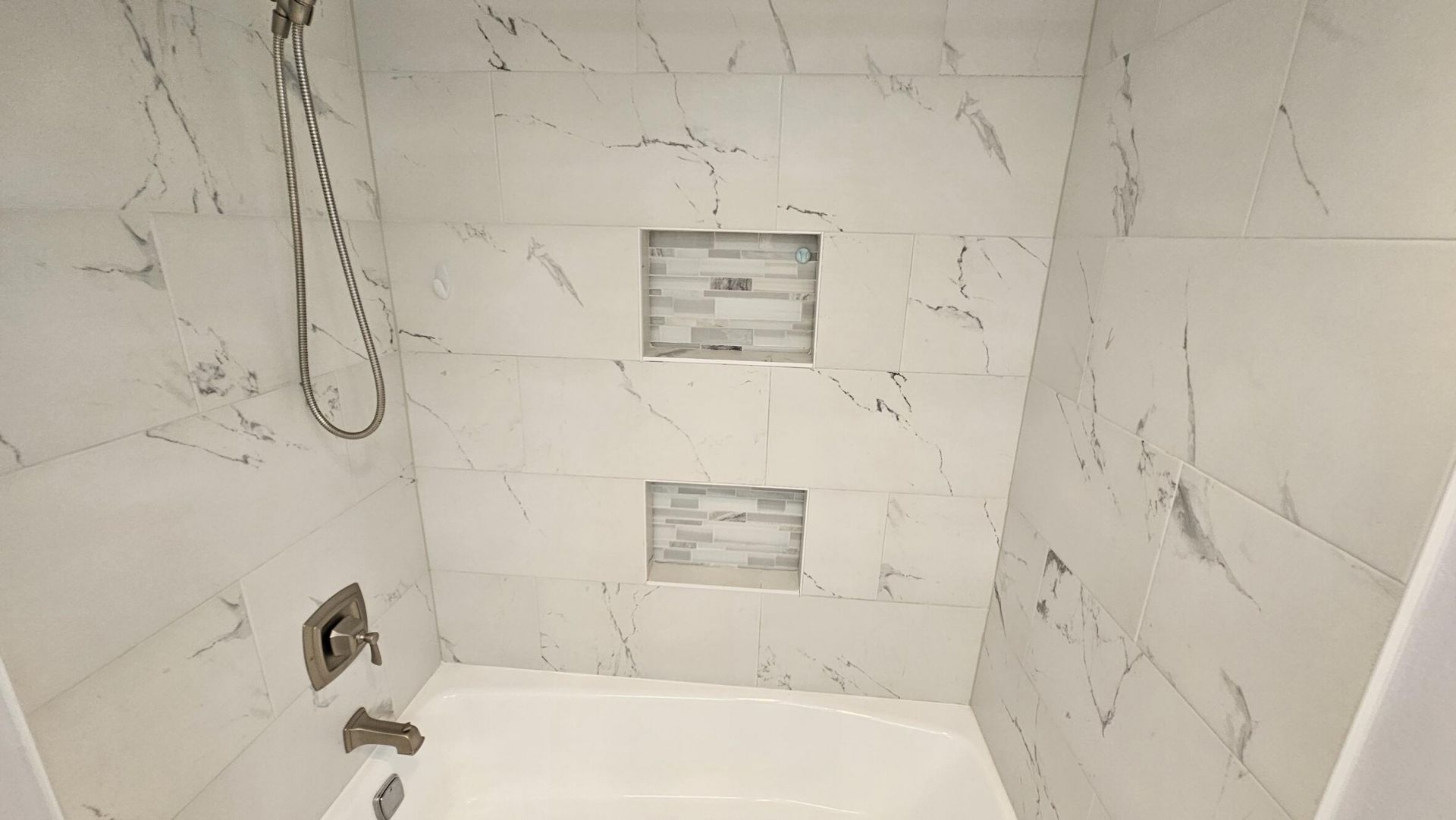 4200 Oaks Terrace, Unit 203, Pompano Beach, FL 33069 Photo