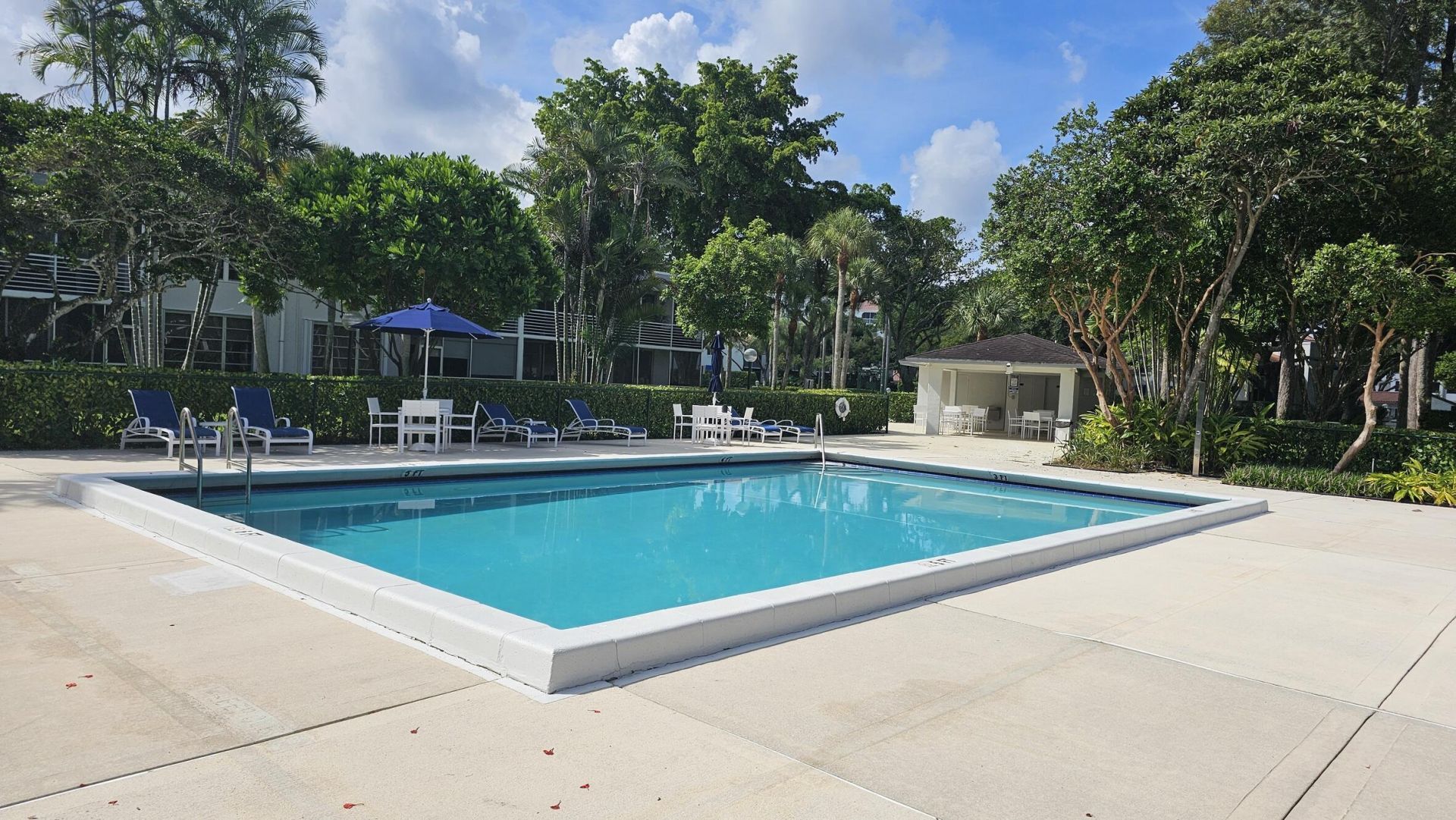 4200 Oaks Terrace, Unit 203, Pompano Beach, FL 33069 Photo