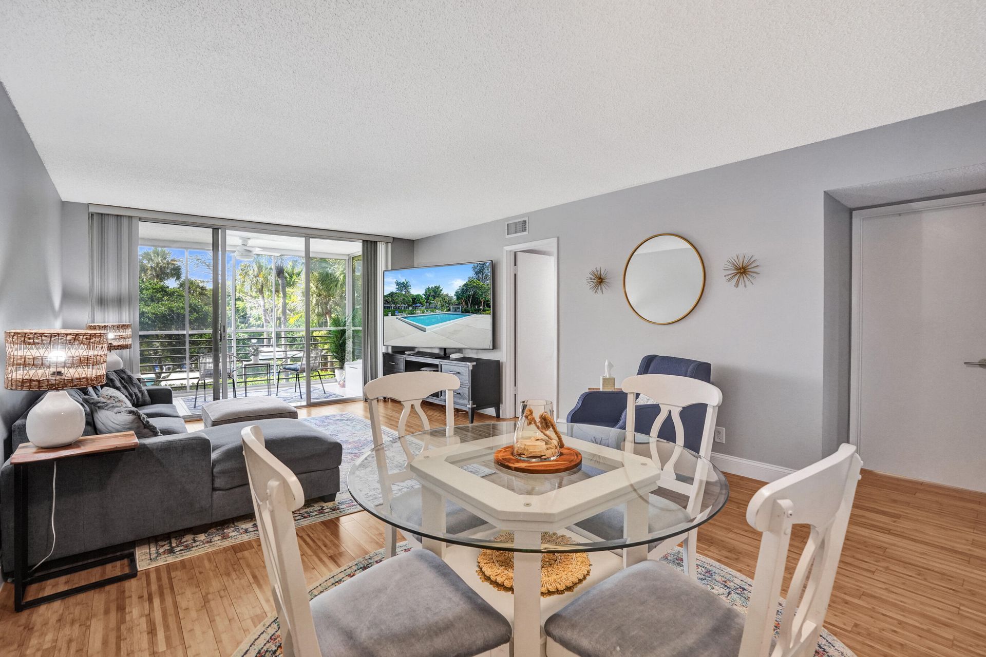 4200 Oaks Terrace, Unit 203, Pompano Beach, FL 33069 Photo