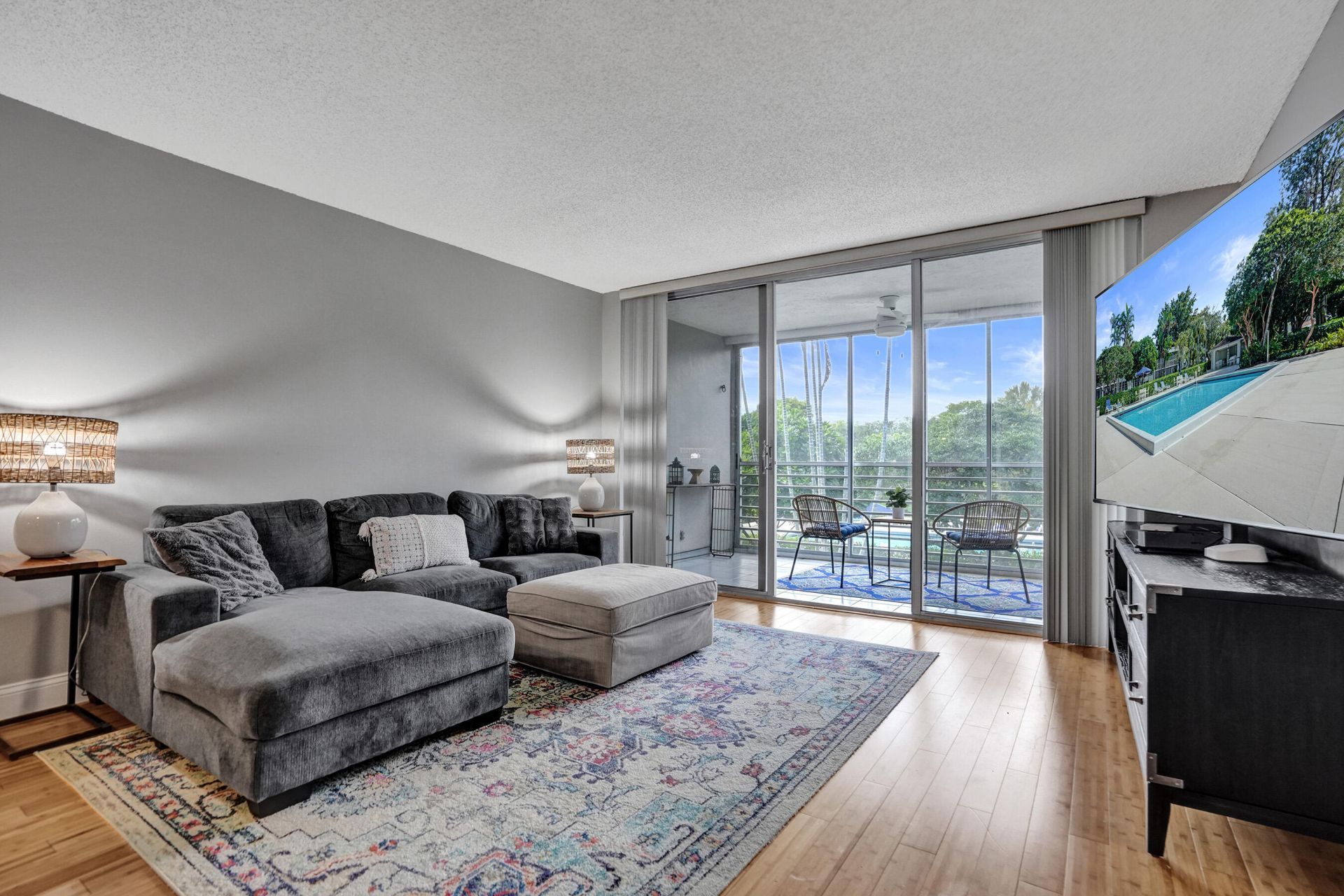 4200 Oaks Terrace, Unit 203, Pompano Beach, FL 33069 Photo