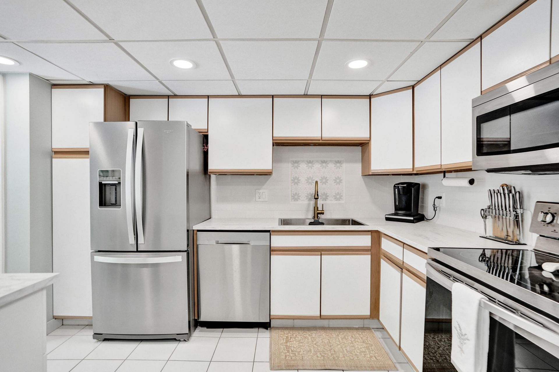 4200 Oaks Terrace, Unit 203, Pompano Beach, FL 33069 Photo