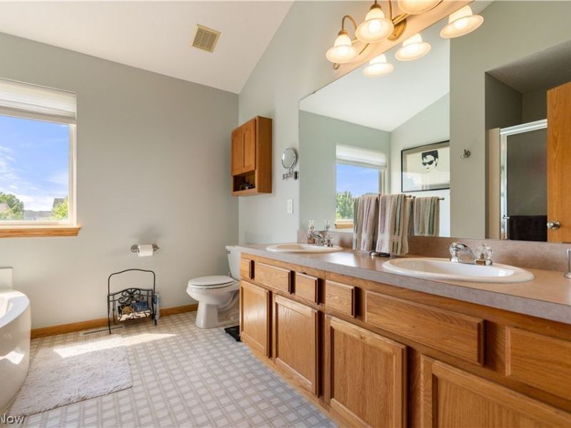 5580 Bilney Court, Medina, OH 44256 Photo 18