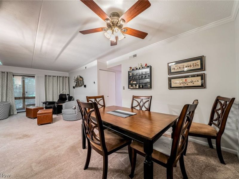 22958 Maple Ridge Road, Unit 102, North Olmsted, OH 44070 Photo 8