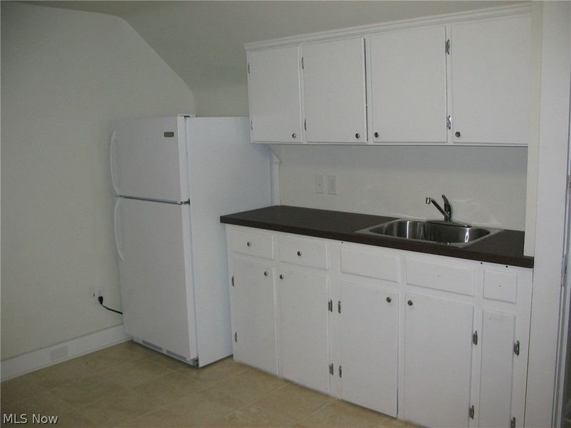 2720 Mayfield Road, Unit 3, Cleveland, OH 44106 Photo 3