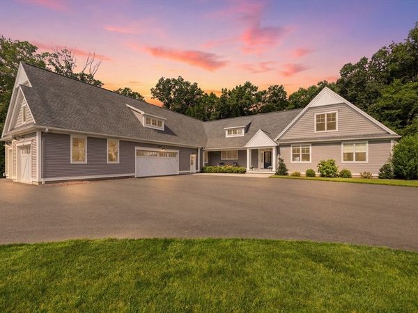 82 Churchill Dr, Longmeadow, MA 01106