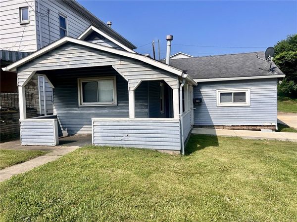 312 S 9th St, Connellsville, PA 15425