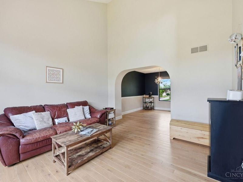7857 Glen Oaks Court, West Chester, OH 45069 Photo 5