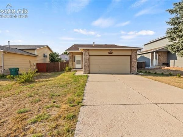 4761 Witches Hollow Lane, Colorado Springs, CO 80911