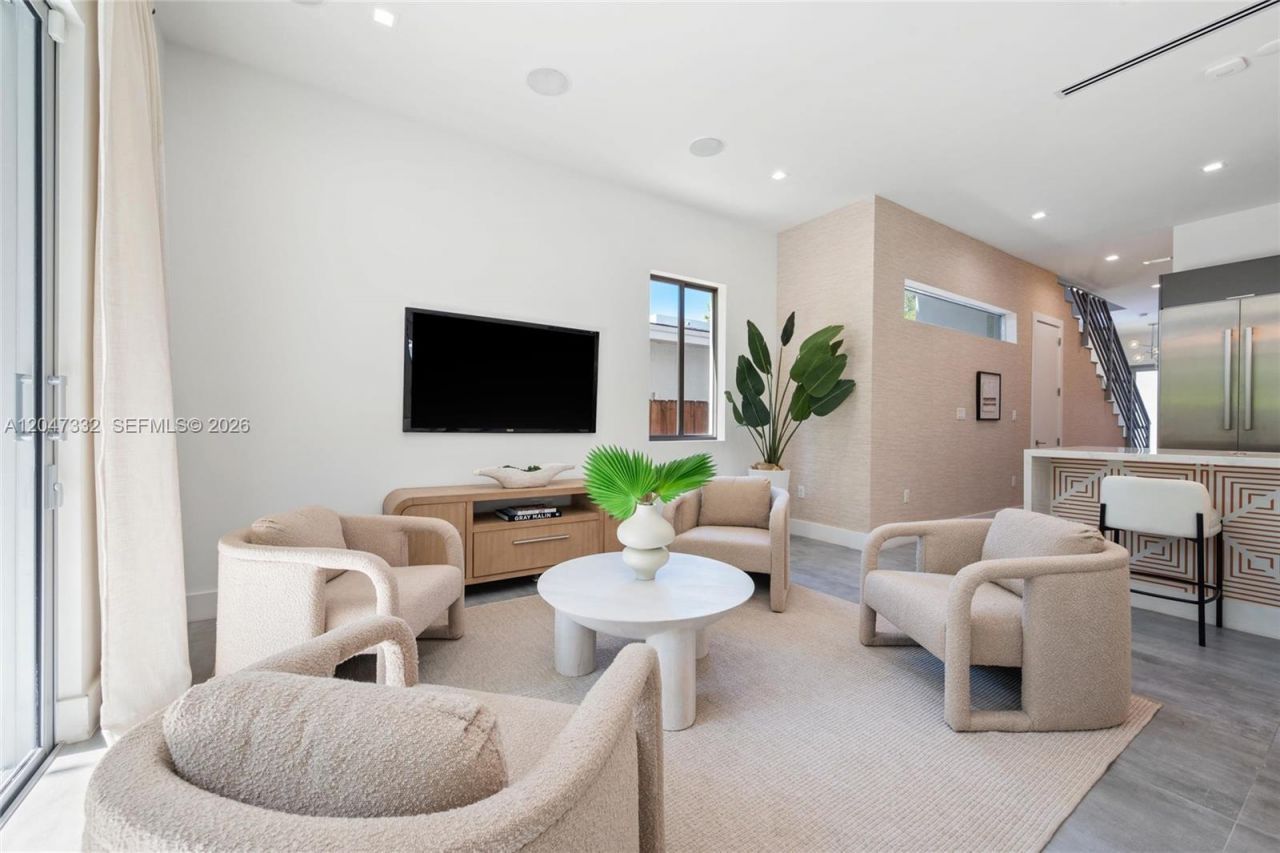 3139 Ohio St, Unit 3139, Coconut Grove, FL 33133 Photo