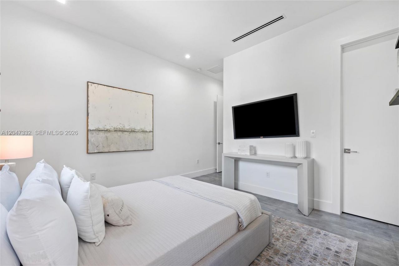 3139 Ohio St, Unit 3139, Coconut Grove, FL 33133 Photo