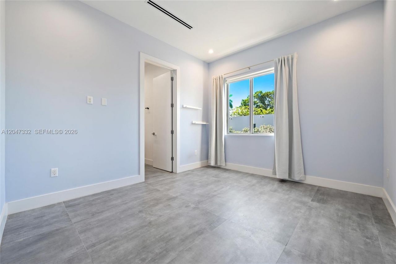 3139 Ohio St, Unit 3139, Coconut Grove, FL 33133 Photo