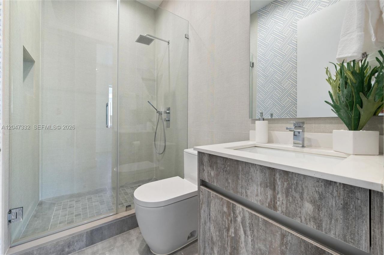 3139 Ohio St, Unit 3139, Coconut Grove, FL 33133 Photo