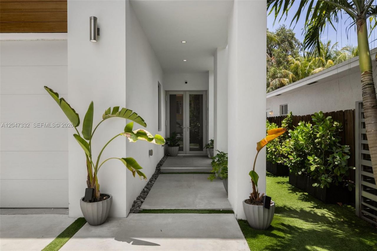 3139 Ohio St, Unit 3139, Coconut Grove, FL 33133 Photo