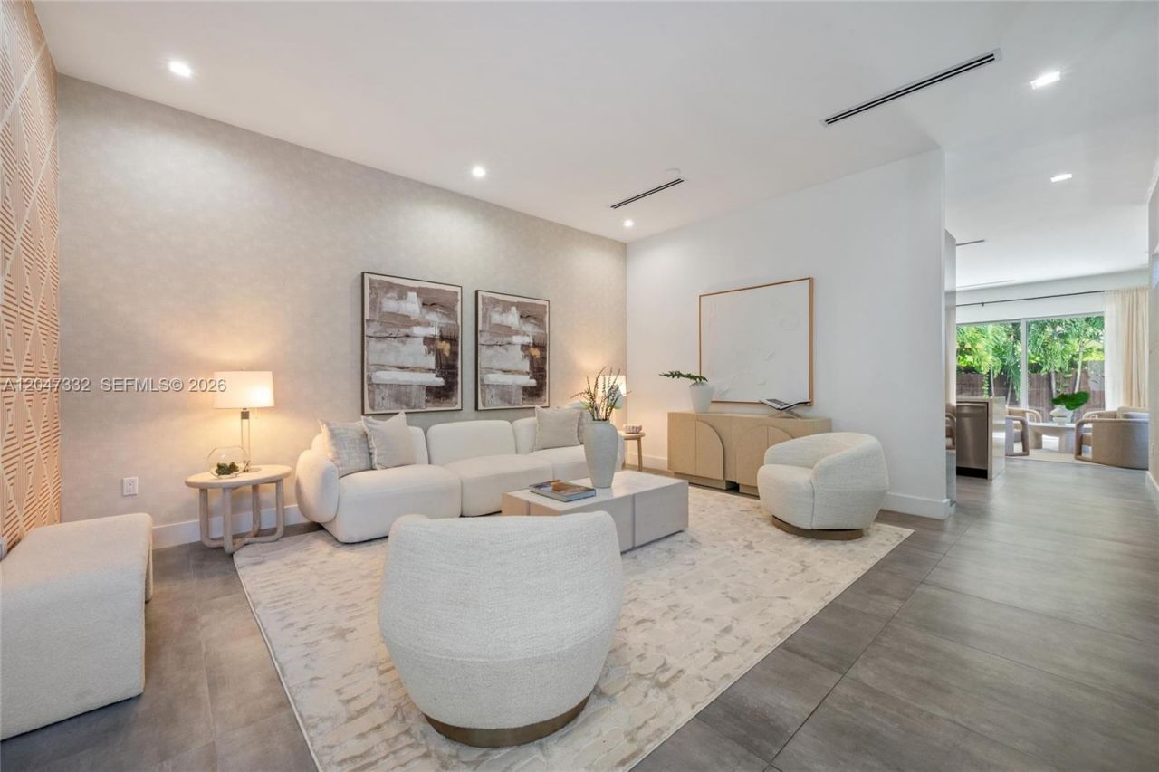 3139 Ohio St, Unit 3139, Coconut Grove, FL 33133 Photo