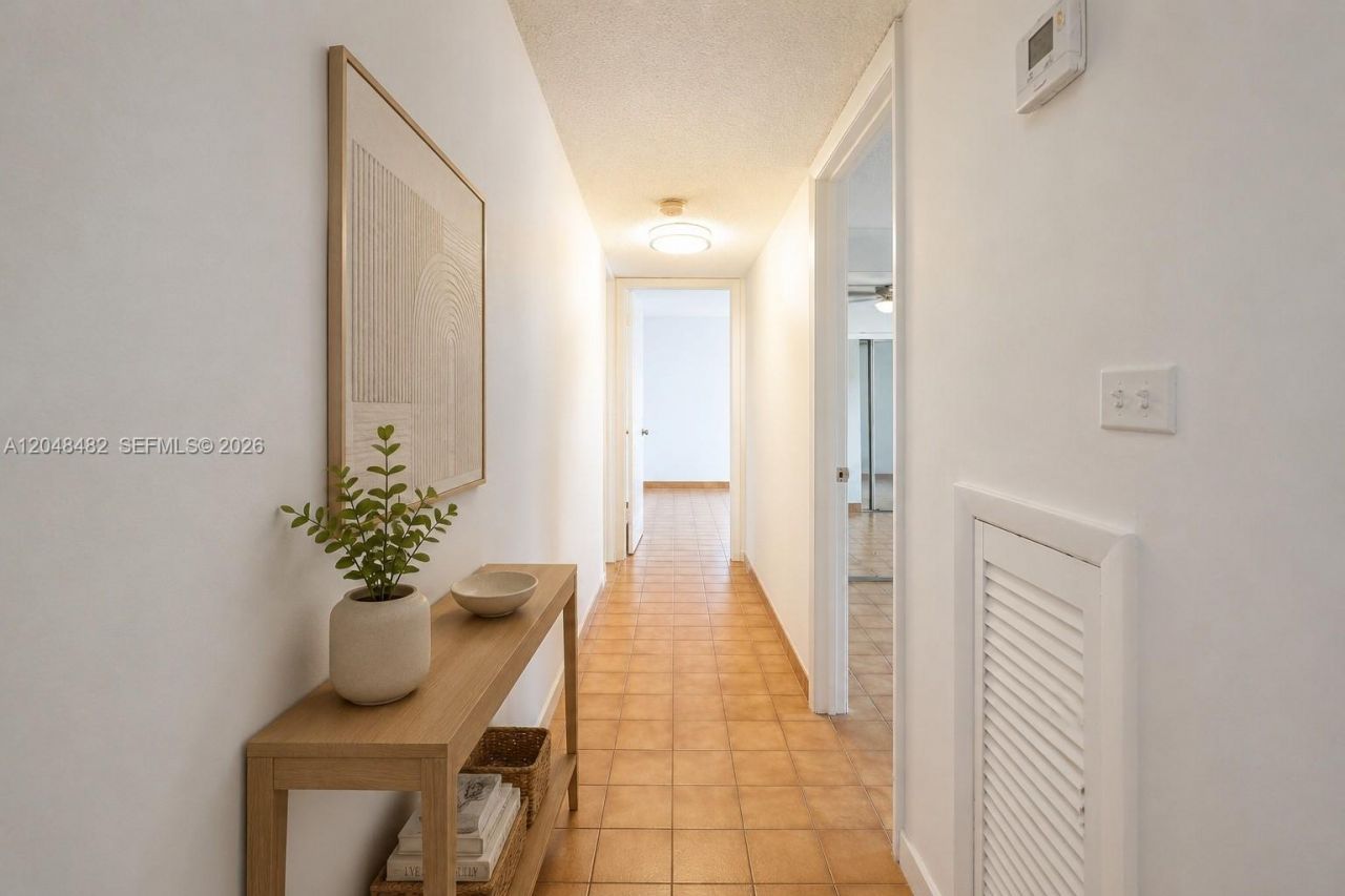 1337 NW 1st St , Unit 12, Miami, FL 33125 Photo