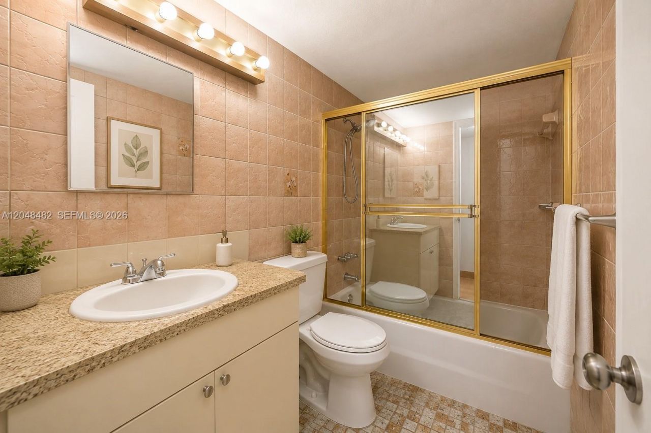 1337 NW 1st St , Unit 12, Miami, FL 33125 Photo