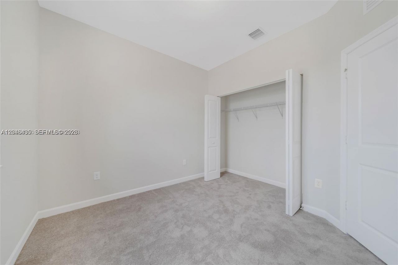 12918 NW 23rd Pl , Miami, FL 33167 Photo