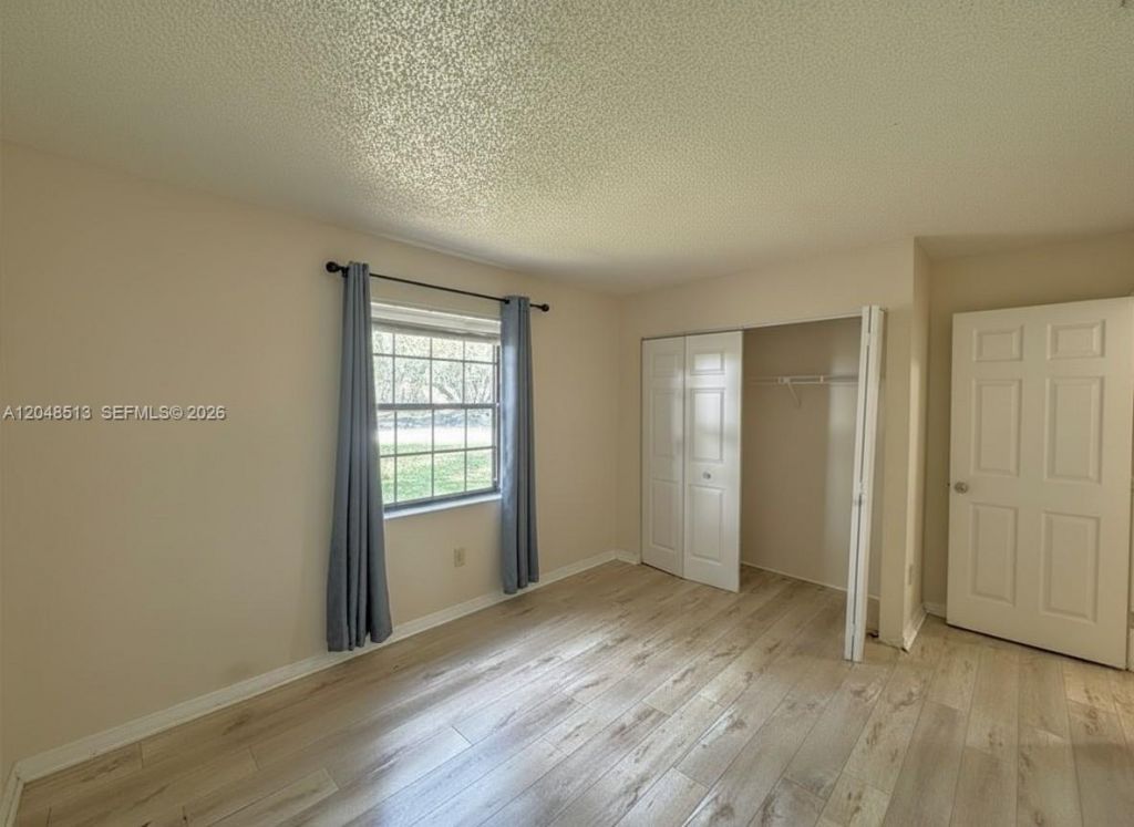 4005 E Sunflower Cir , La Belle, FL 33935 Photo