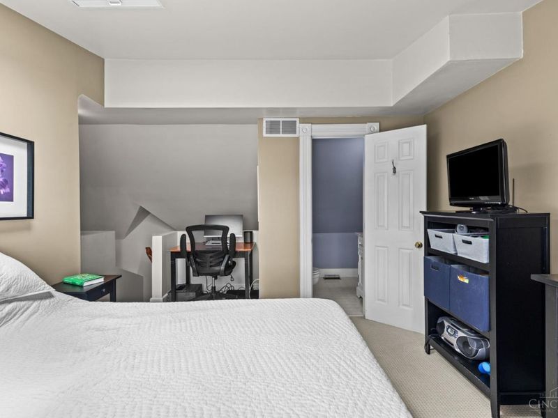 535 Tusculum Avenue, Unit 2, Cincinnati, OH 45226 Photo 26