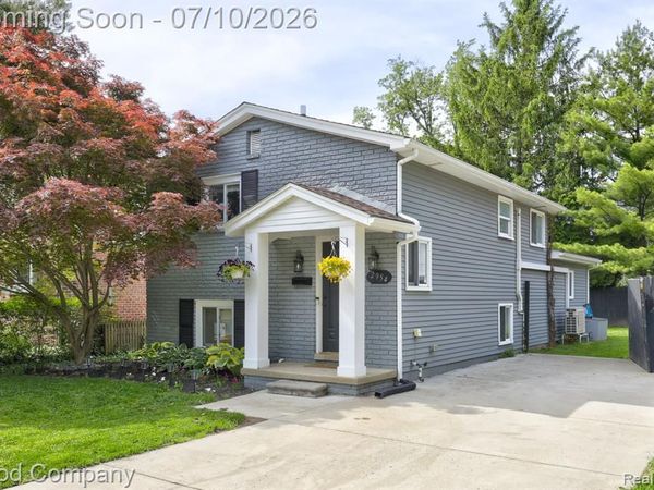 2954 Harvard Road, Berkley, MI 48072