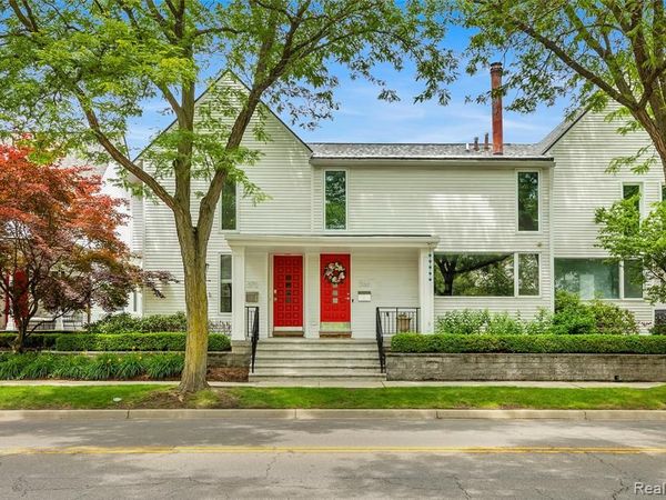 366 W Brown Street , Birmingham, MI 48009