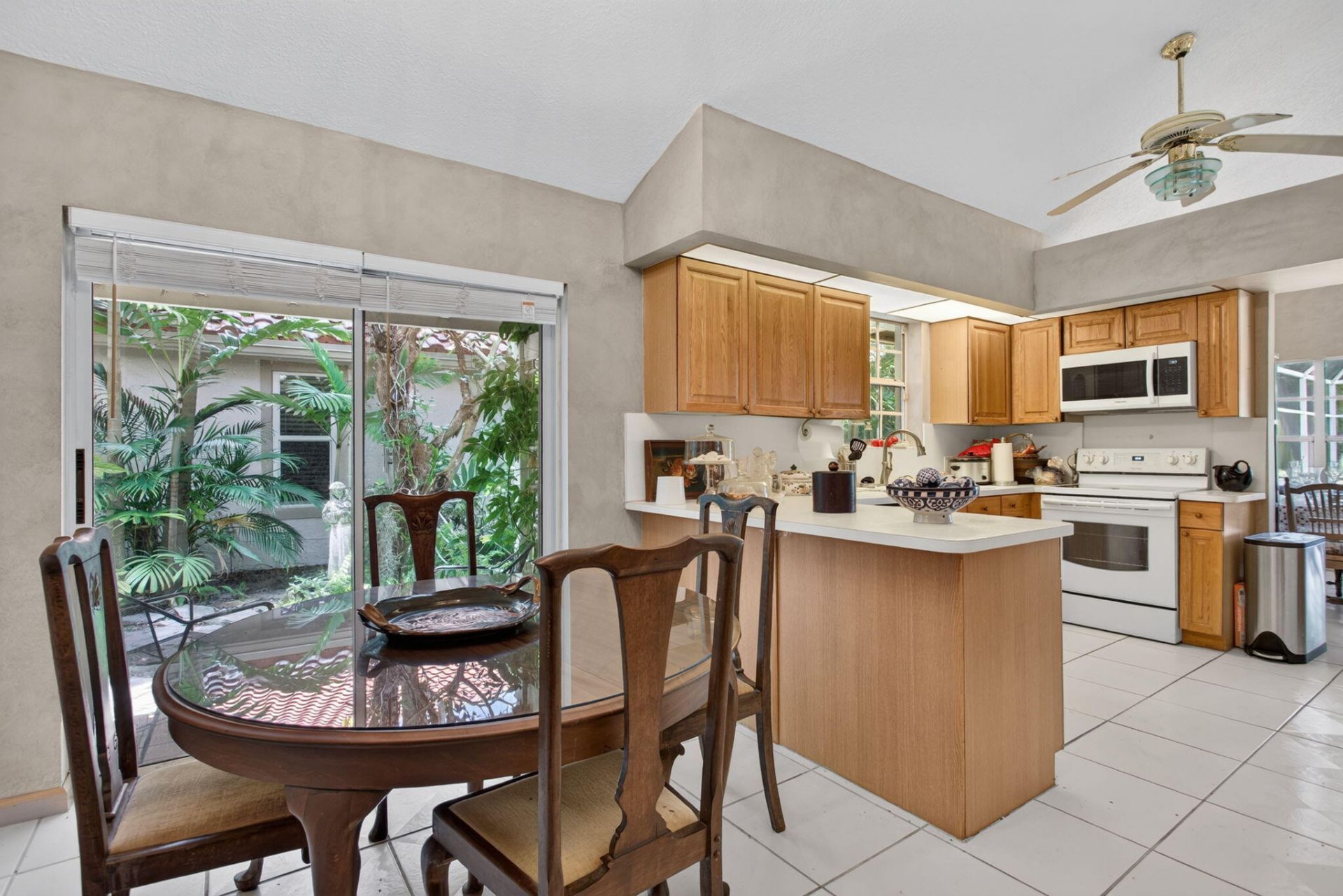 526 Misty Oaks Drive, Pompano Beach, FL 33069 Photo