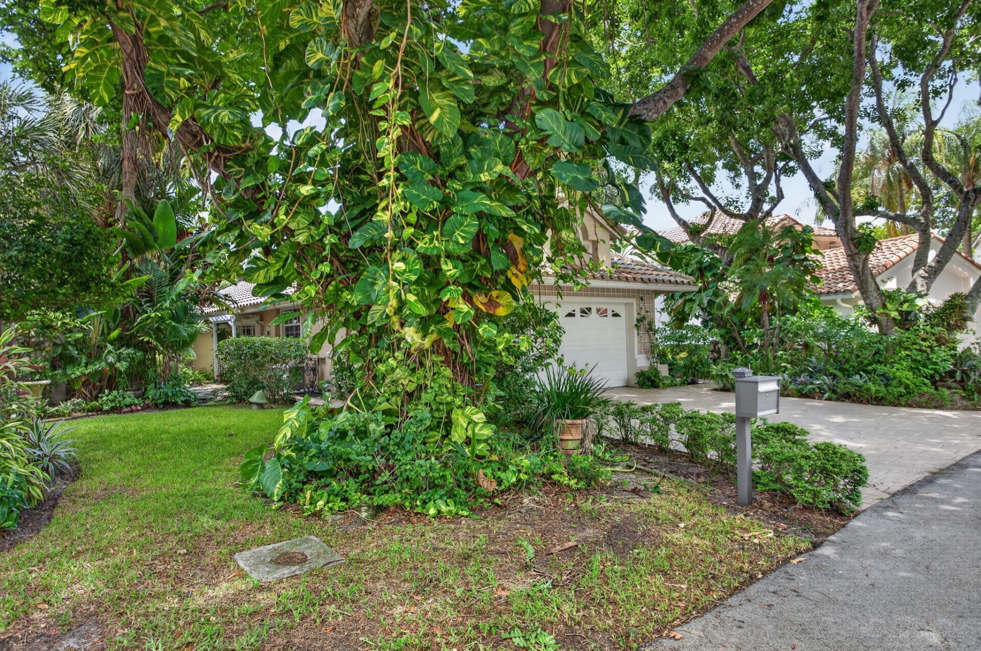 526 Misty Oaks Drive, Pompano Beach, FL 33069 Photo