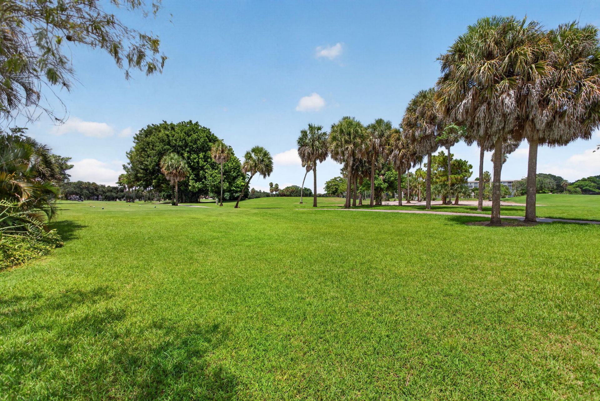 526 Misty Oaks Drive, Pompano Beach, FL 33069 Photo