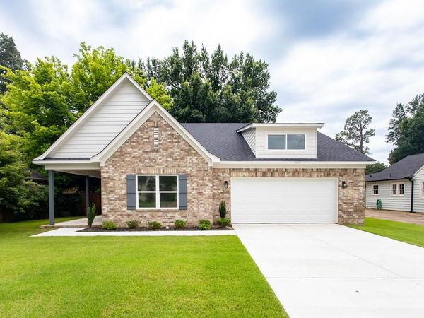 316 W Cooper Avenue, West Memphis, AR 72301